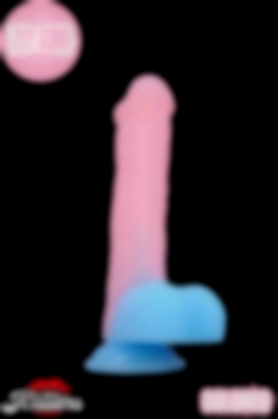 #Kissers187 - Karanlıkta Parlayan Realistik Yapay Penis Dildo - 22 CM
